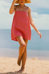 Vestido mini lencero de lino minimalista